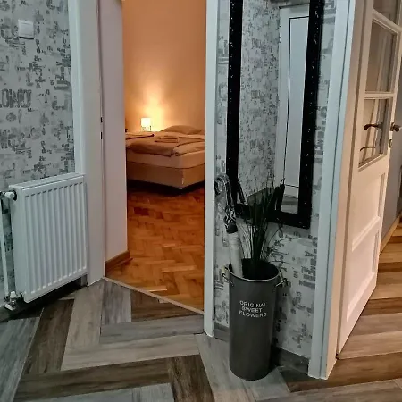 Hills Apartment